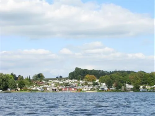 erlebnis-und-freizeitwelt-niedermooser-see-niedermoos-vizmd