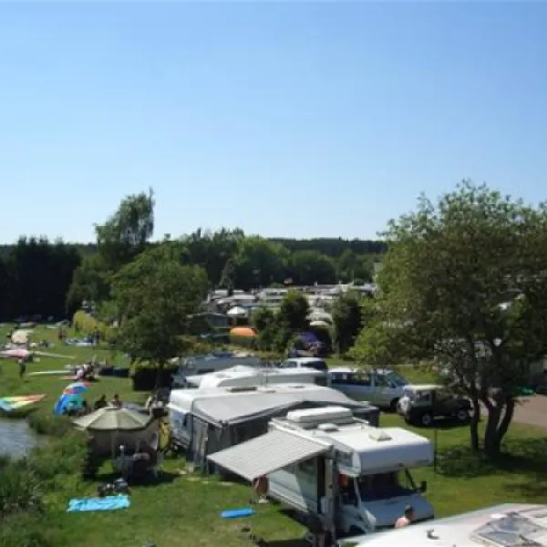 erlebnis-und-freizeitwelt-niedermooser-see-niedermoos-yw5fv