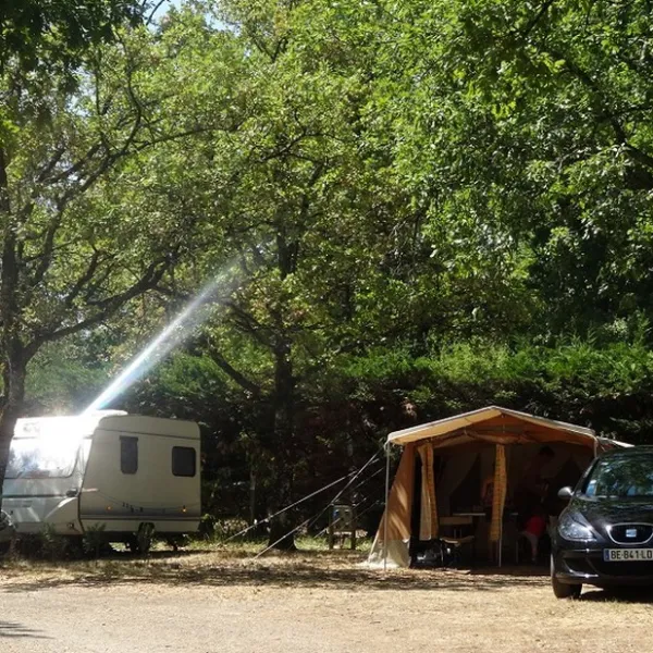camping-le-picouty-payrac-niyk0