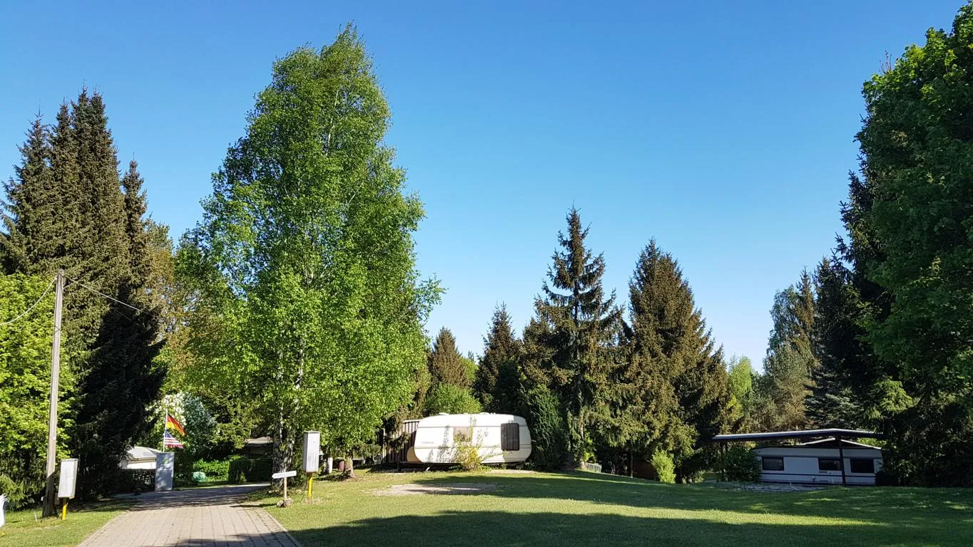 schlosscamping-hajek-kleinziegenfeld-bei-weismain-kehcc