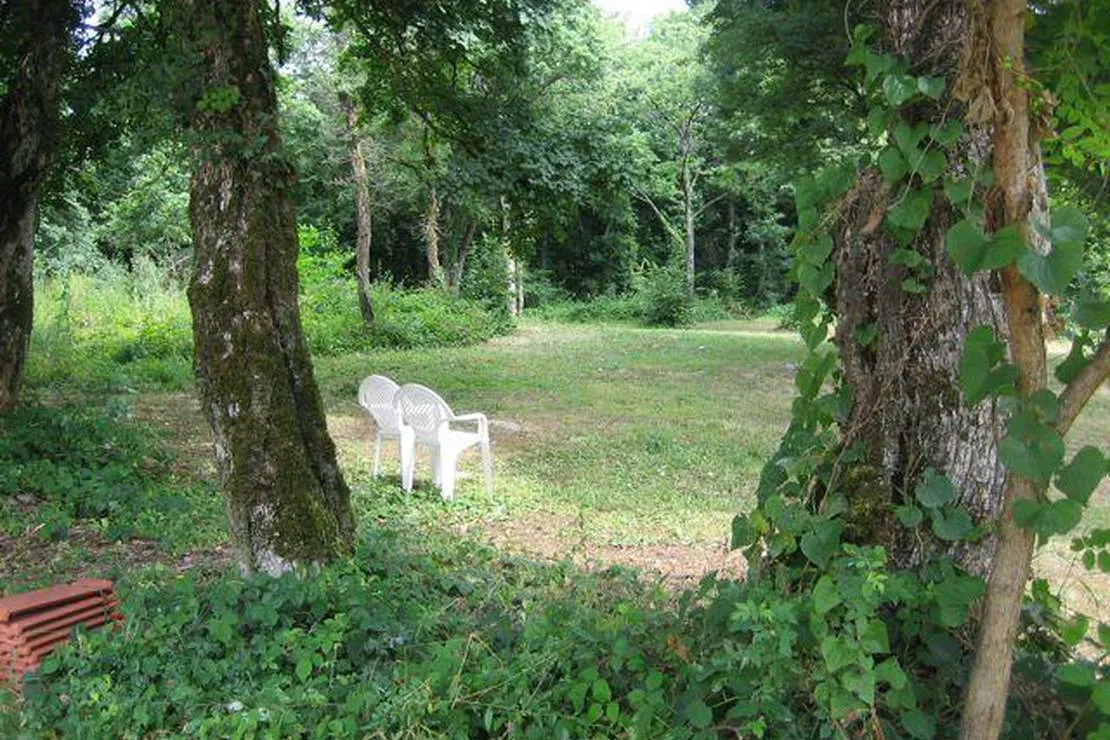 camping-a-la-ferme-domaine-de-la-pierre-percee-fouvent-le-bas-khf6o