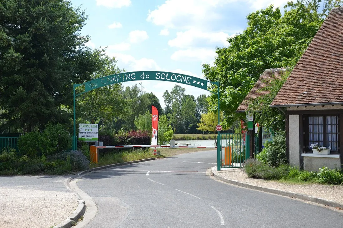 camping-de-sologne-salbris-dlxxy