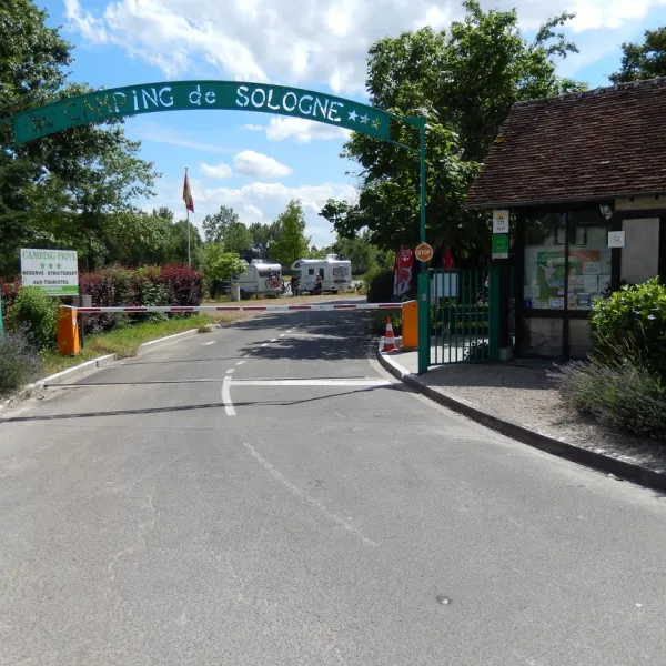 camping-de-sologne-salbris-q6cpf