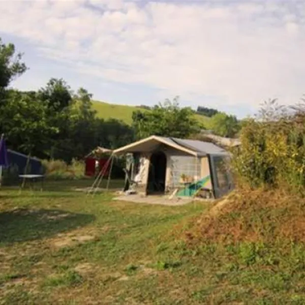 camping-podere-sei-poorte-monteciccardo-3rjd0