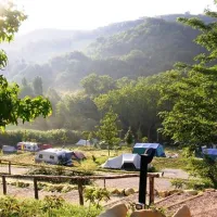 camping-podere-sei-poorte-monteciccardo-4jqlt
