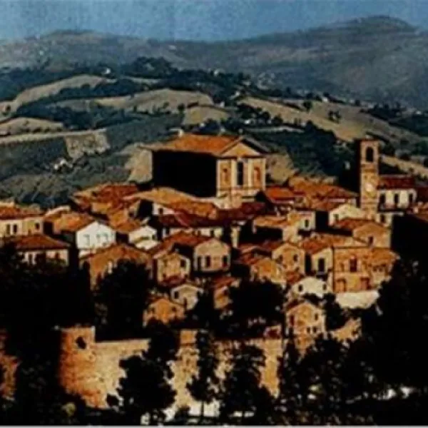camping-podere-sei-poorte-monteciccardo-hmkoy