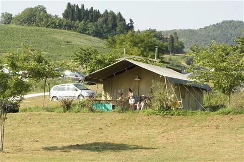 camping-podere-sei-poorte-monteciccardo-mueo4