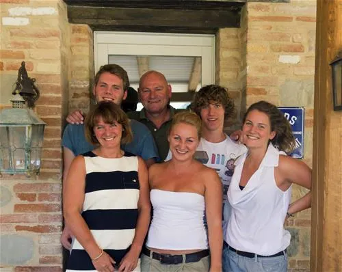 camping-podere-sei-poorte-monteciccardo-waavr