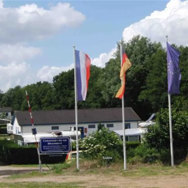 caravanpark-am-brahmsee-langwedel-jmqxi