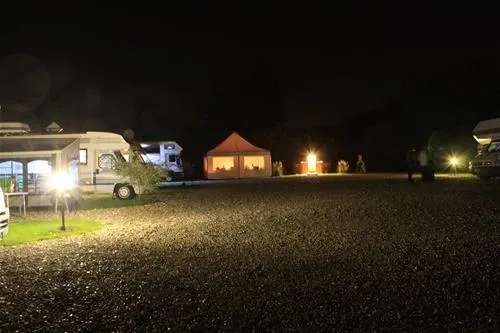 caravanpark-am-brahmsee-langwedel-jqqee