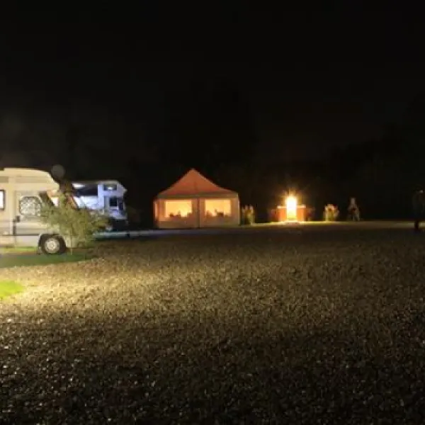 caravanpark-am-brahmsee-langwedel-jqqee