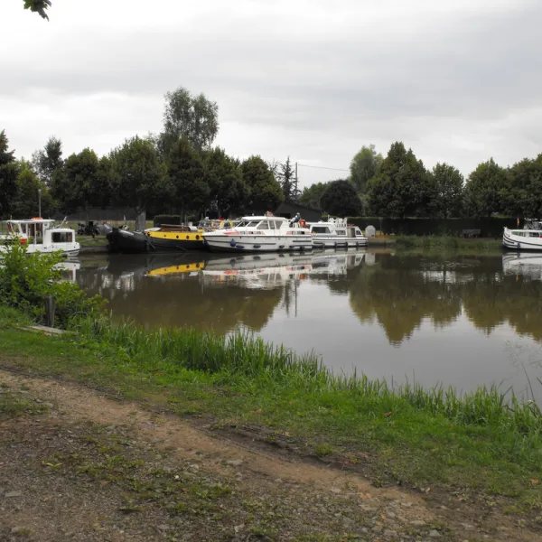 camping-municipal-pannecot-plaisance-limanton-b06jq