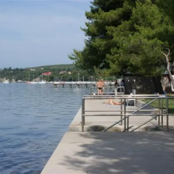 camping-adria-ankaran-ankaran-eigou
