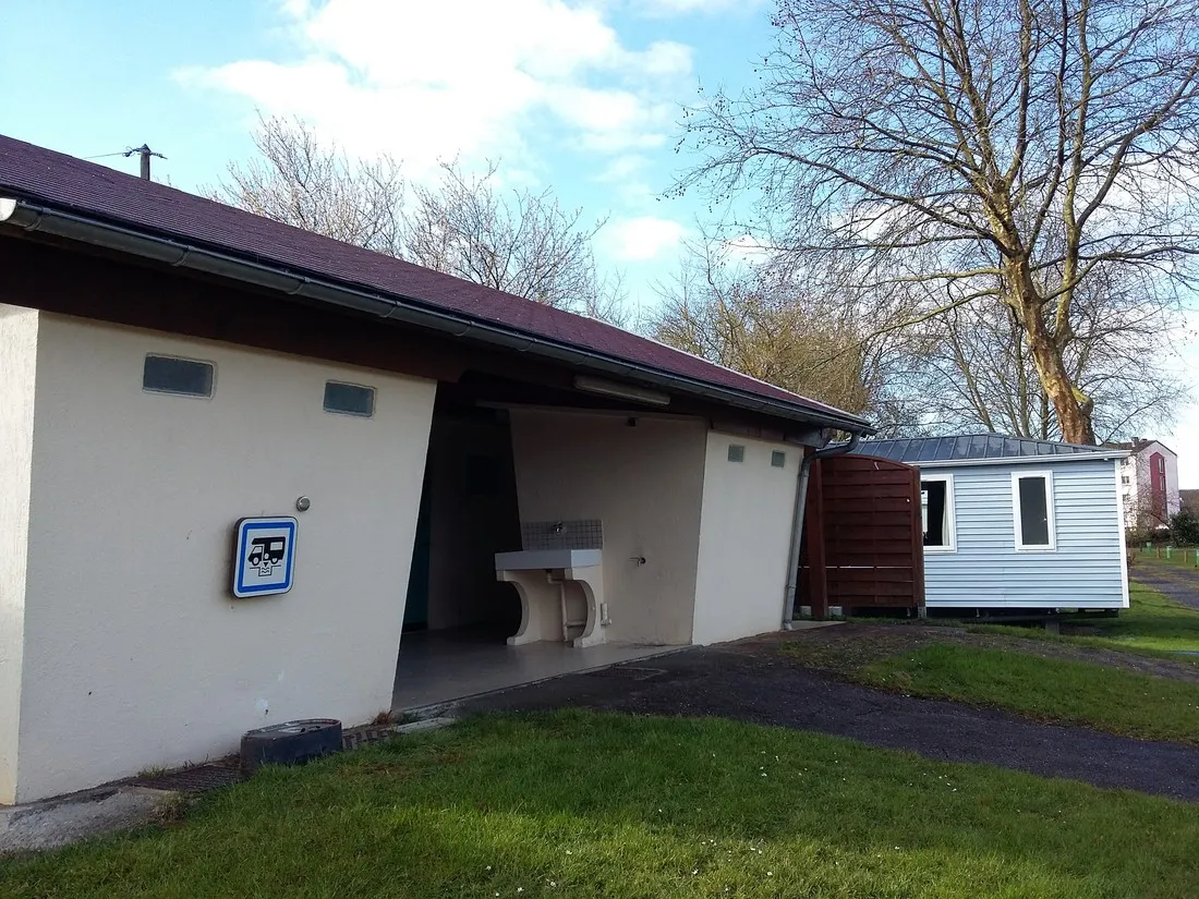 camping-municipal-du-brochet-peronne-jrzcz