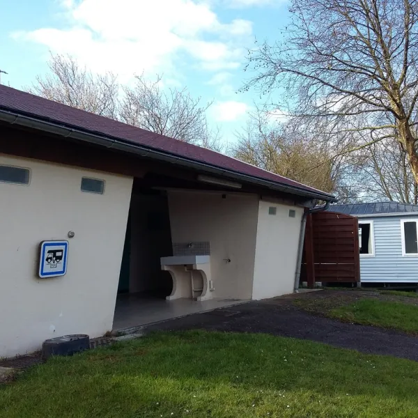 camping-municipal-du-brochet-peronne-jrzcz