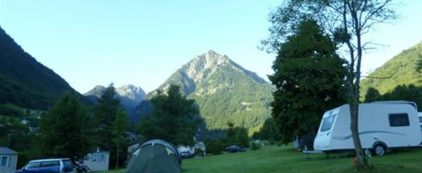 Camping Le Cabaliros  
