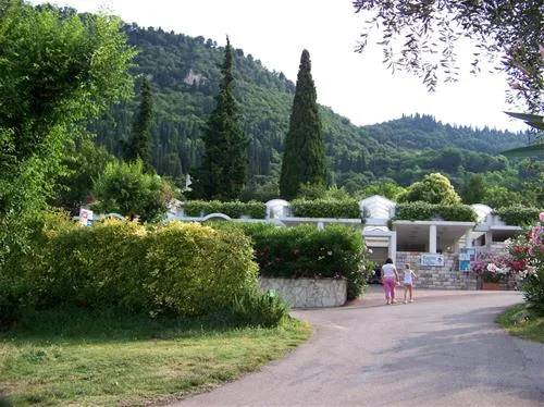 camping-la-rocca-bardolino-1rjpw
