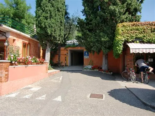 camping-la-rocca-bardolino-ucdwe
