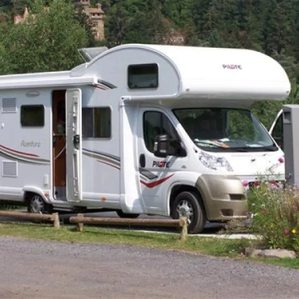 camping-de-la-rochelambert-saint-paulien-hcird