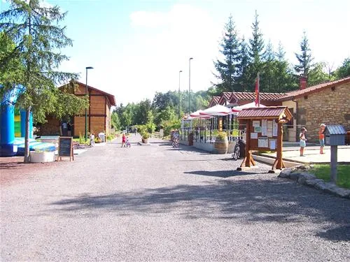 camping-de-la-rochelambert-saint-paulien-hkekb