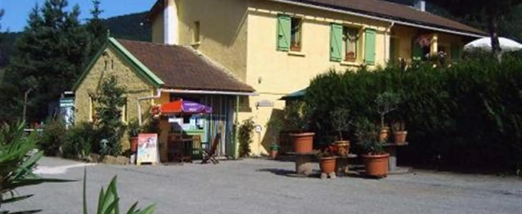 Camping Les Sapins  
