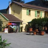 camping-les-sapins-camurac-cwqtt