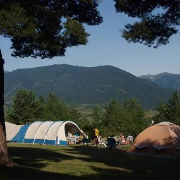 camping-les-sapins-camurac-gfw8n
