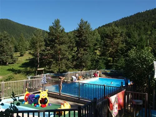 camping-les-sapins-camurac-ngcsa
