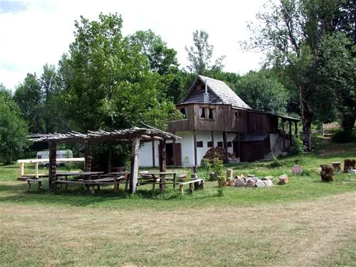 camping-velebit-bruane-f6ykm