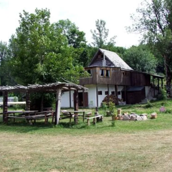 camping-velebit-bruane-f6ykm