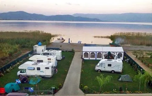 camping-sunrise-struga-kalishta-bkjxi