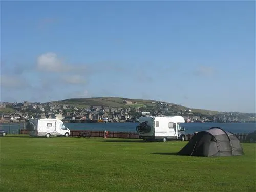point-of-ness-caravan-and-camping-stromness-ujtwh