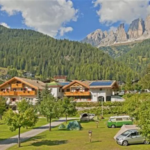 campeggio-miravalle-campitello-di-fassa-piccl