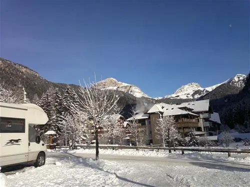 campeggio-miravalle-campitello-di-fassa-ptevc