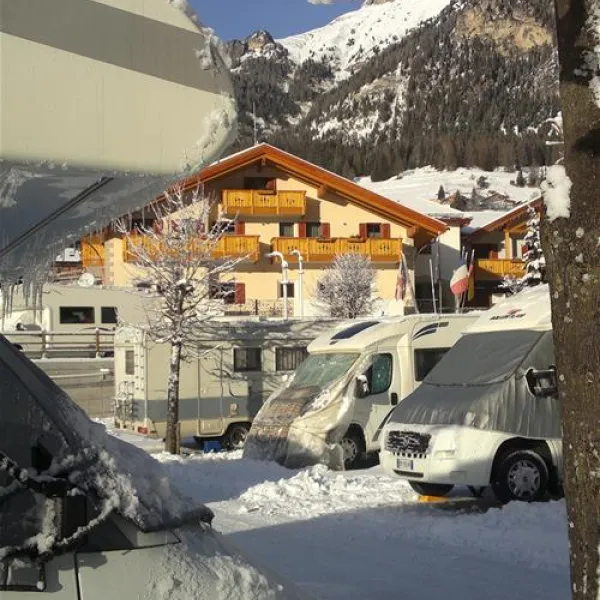 campeggio-miravalle-campitello-di-fassa-t6x5b