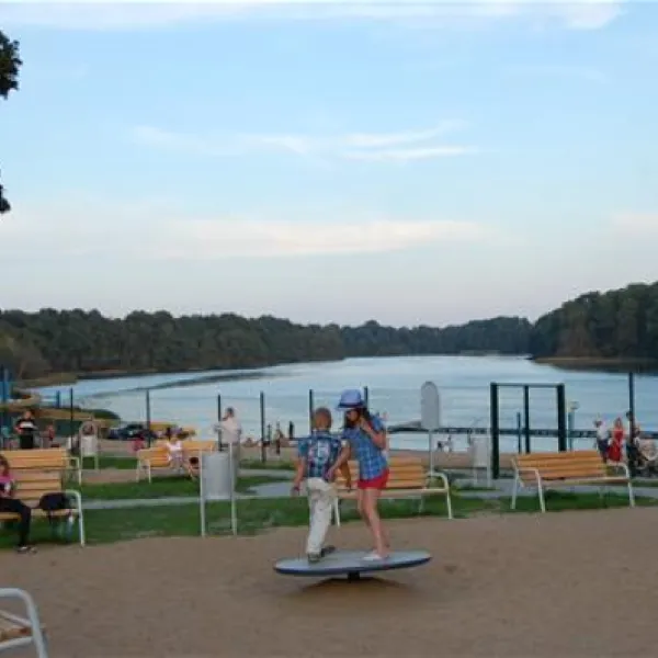 camping-nr-214-lubasz-azdeq