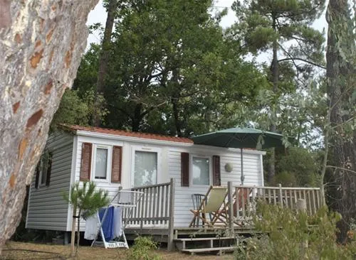 flower-camping-des-pins-soulac-sur-mer-l2foc