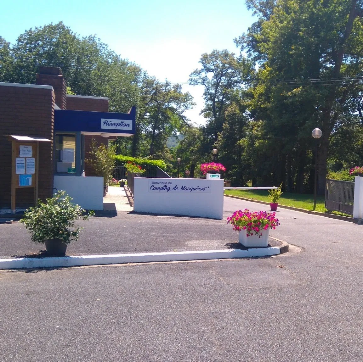 camping-municipal-de-mosqueros-salies-de-bearn-j2pde