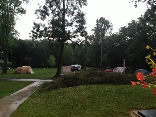 camping-municipal-val-de-vesle-ugkoi