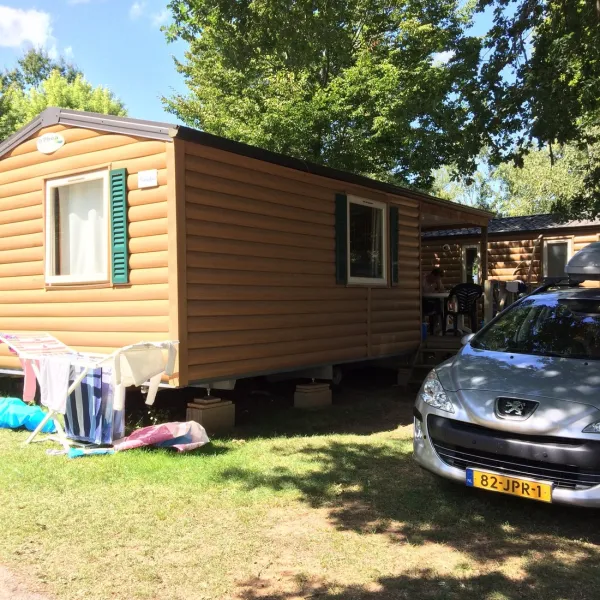 domaine-le-moulinal-camping-france-loc-biron-qlzx4