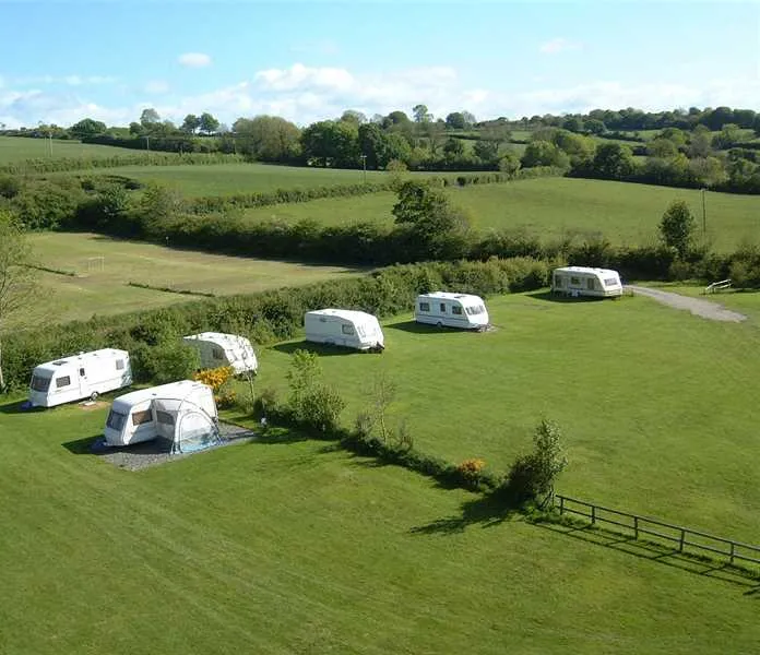 dolbryn-camping-and-caravanning-newcastle-emlyn-qprhz
