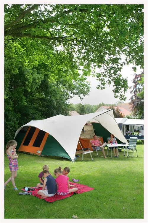 camping-de-wite-burch-bakhuizen-o3x4w