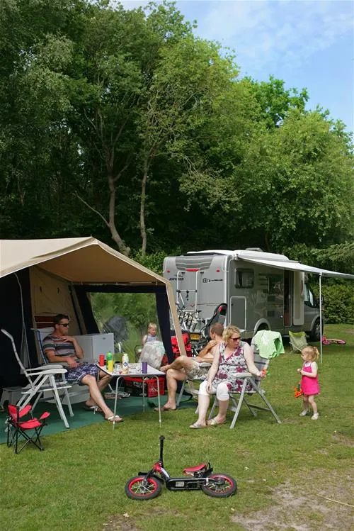 camping-de-wite-burch-bakhuizen-ton1d