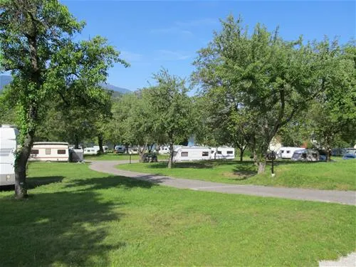 camping-neubauer-millstatt-am-see-qreof