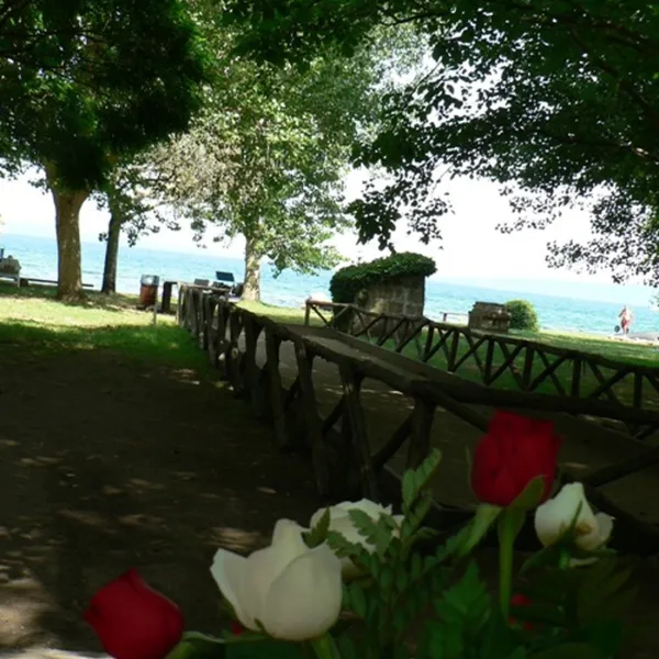 camping-azzurro-bracciano-b7nmc