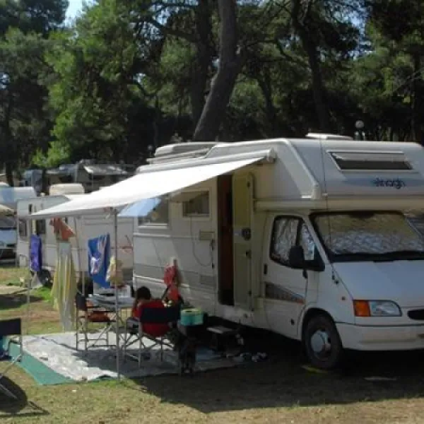 camping-stoja-pula-4oigm