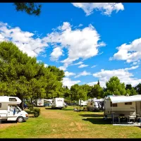 camping-stoja-pula-8kgqz