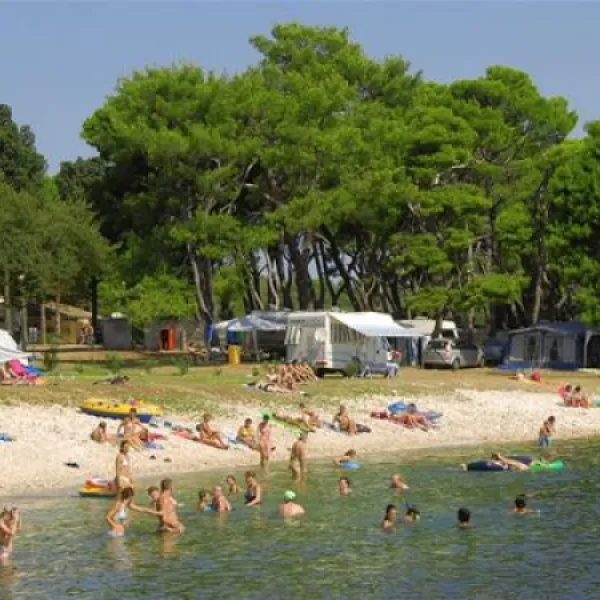camping-stoja-pula-huwak