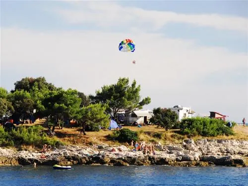 camping-stoja-pula-kzhh8