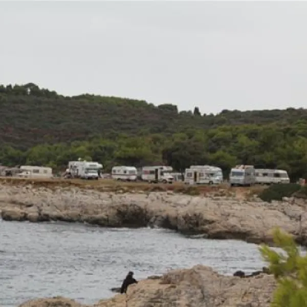 camping-stoja-pula-rhlkt